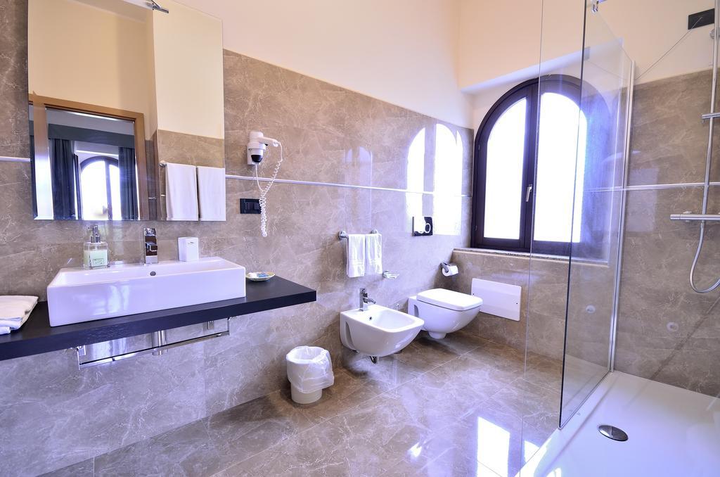Hotel Del Corso SantʼAntìoco Zewnętrze zdjęcie