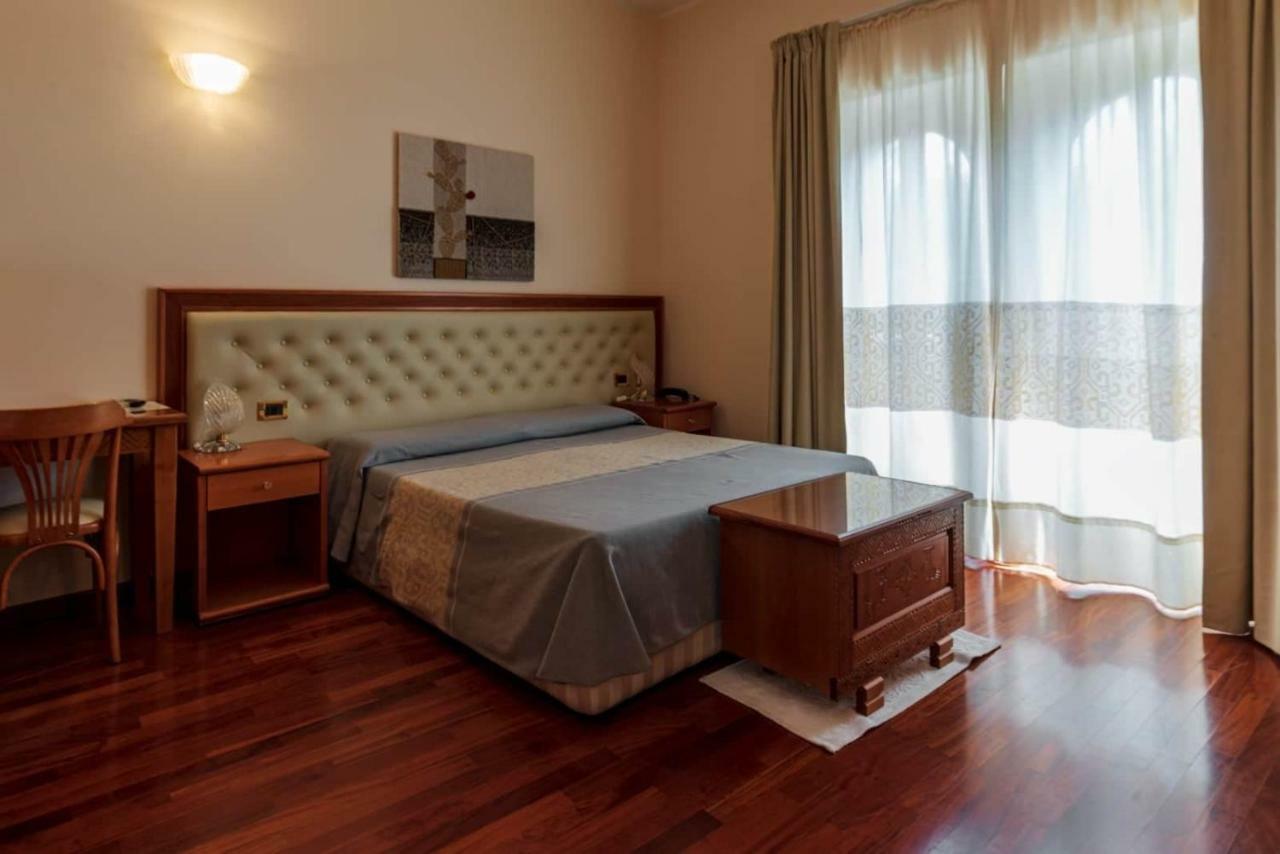 Hotel Del Corso SantʼAntìoco Zewnętrze zdjęcie